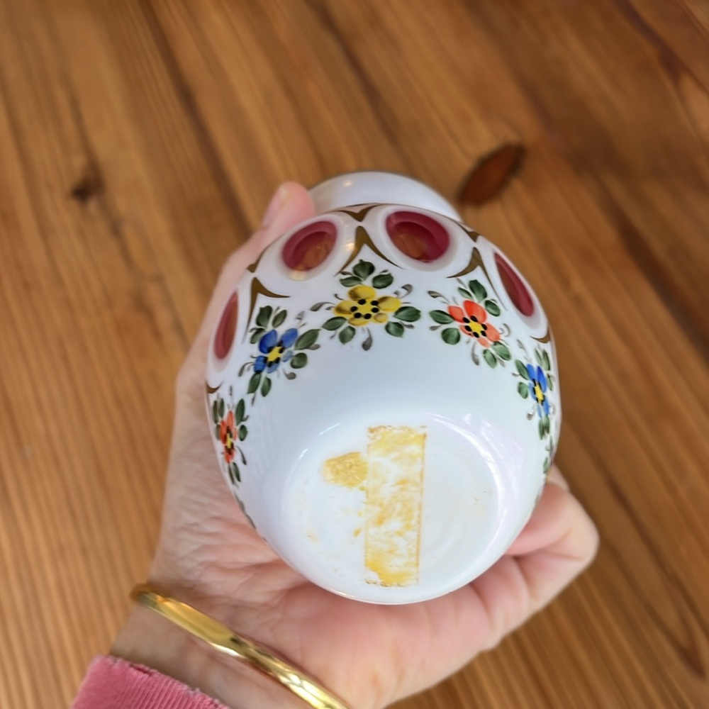 Small Vintage Cranberry Glass Bohemian Vase - Picture 5 of 8